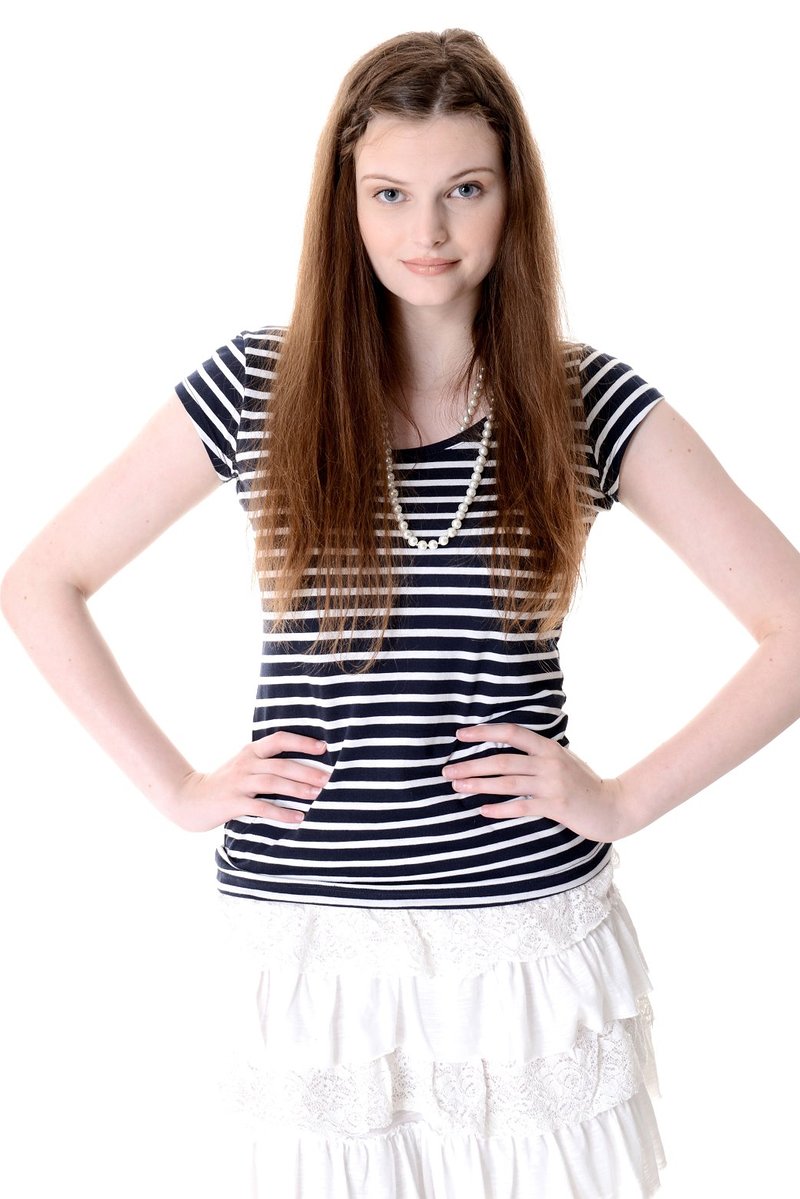 Лариса, 27 лет, 0 размер груди